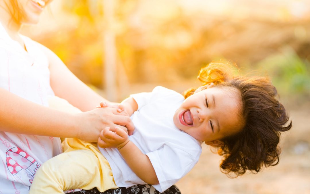 Cuando el niño es adoptado, consejos de cómo crearle un ambiente propicio para su felicidad