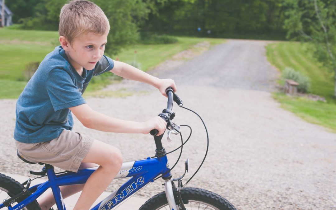 Seguridad cuando nuestros niños transitan en bicicleta