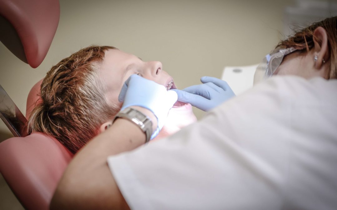 Vamos con los niños al dentista