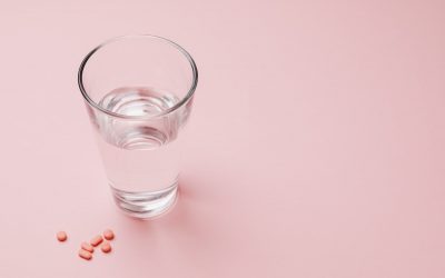 ¿Qué puedo hacer para prevenir los envenenamientos dentro de mi casa?