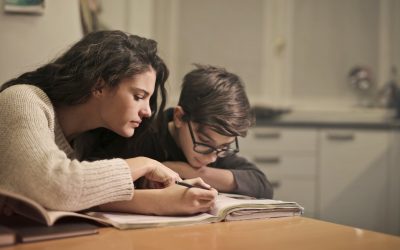 Las 10 conductas de los padres que entorpecen la educación de los niños