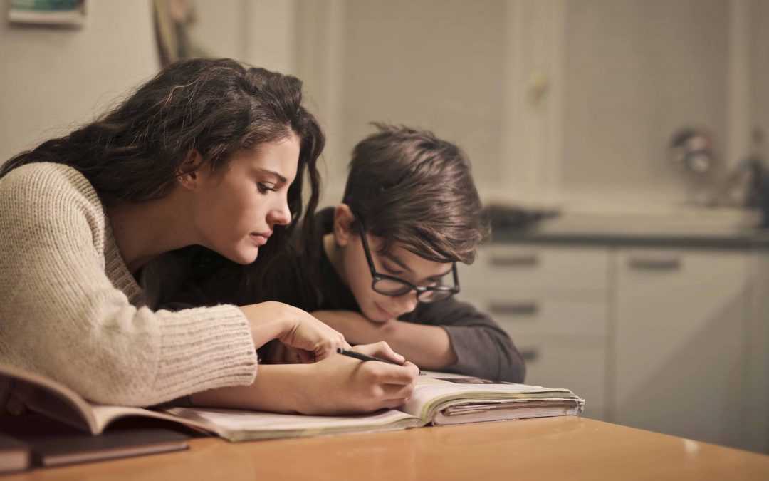 ¿Cómo hago un horario de estudio para mi hijo?