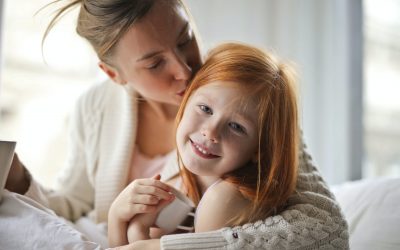 Transmitir afecto es primordial para educar niños emocionalmente sanos